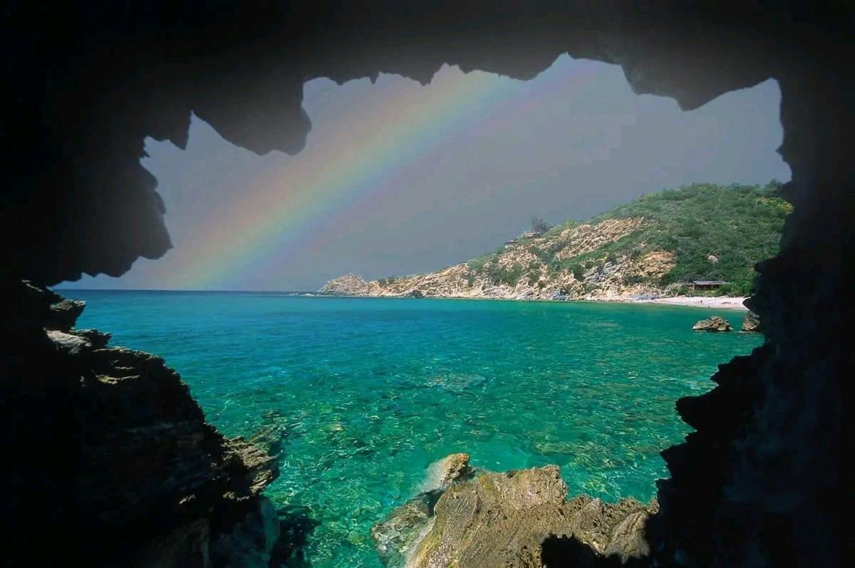 Appartamento Al Mare Порто Санто Стефано Экстерьер фото